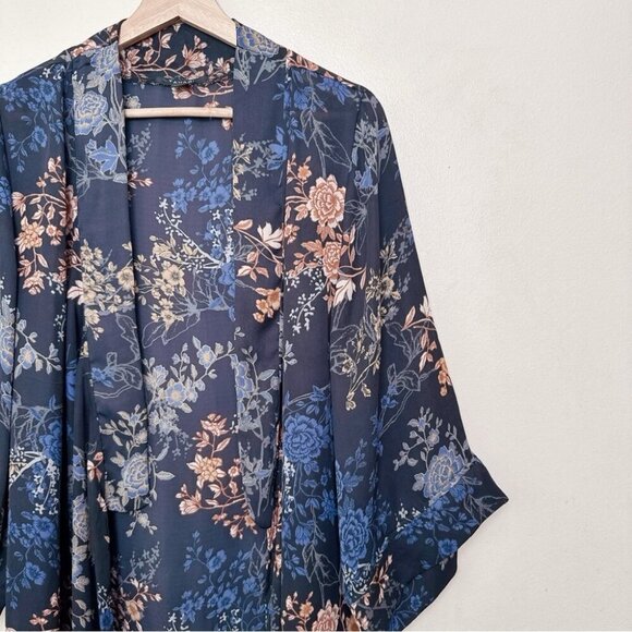 Tahari Womens S/M Open Floral Drape Kimono - Picture 7 of 13